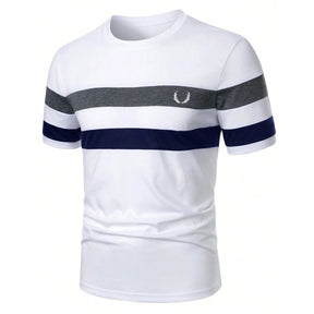 camiseta masculina branca listrada